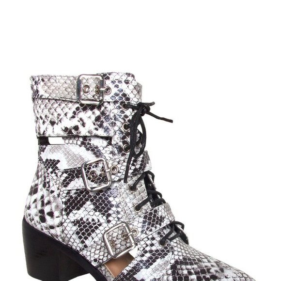 NEW Women's Snake Cut Out Buckle Ankle Boots Sz 6 - Picture 2 of 4